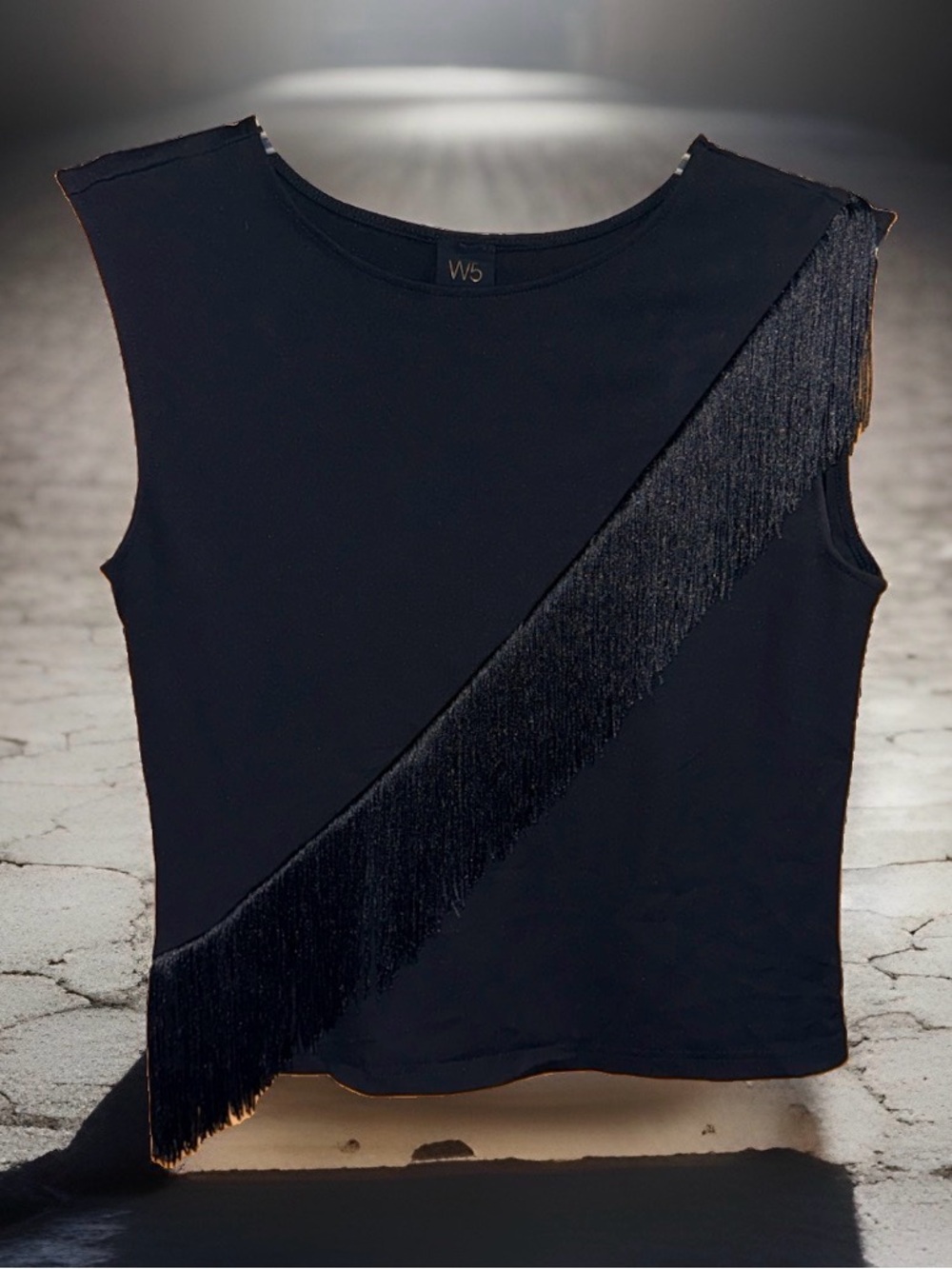 W5 Women’s Black Diagonal Fringe Sleeveless Top-M-EC